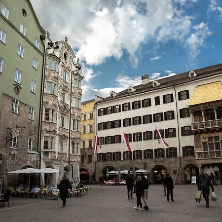 公寓 Golden Roof By Penz