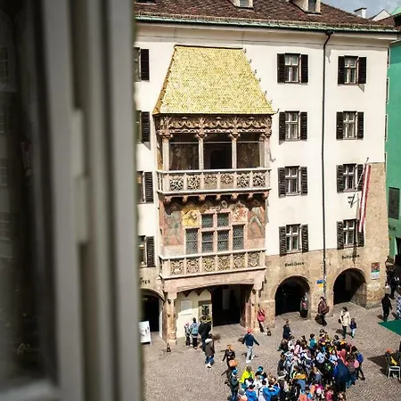 Golden Roof Apartment