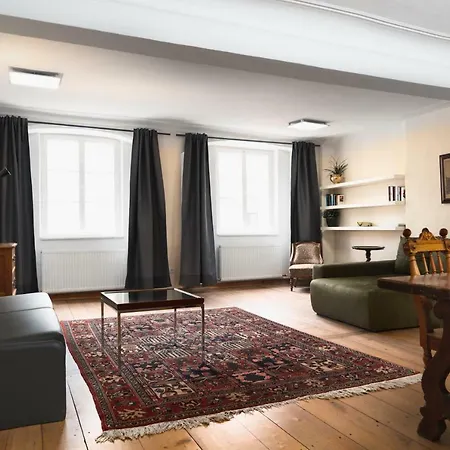 Apartment Golden Roof